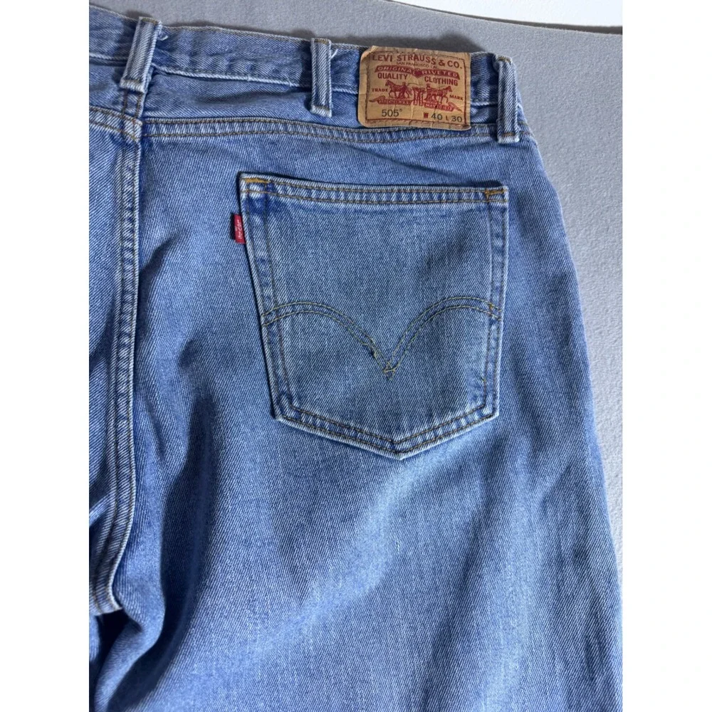 y2k Levis 505 Straight Fit Mens Jeans 40x30 Medium Wash Blue Denim 100% Cotton